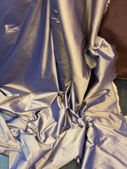 Buy & Sell Siddal Calderdale - Photos for 5 meters two to e taffetta fabric 58”