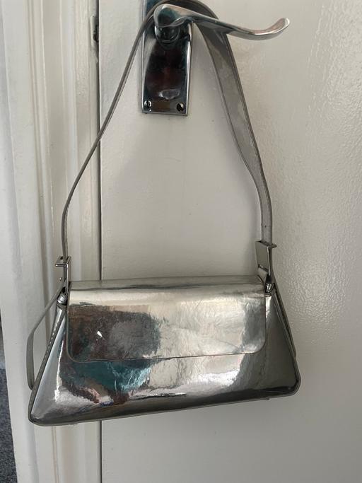 Buy & Sell Thornton Heath Croydon - Photos for Shoulder bag