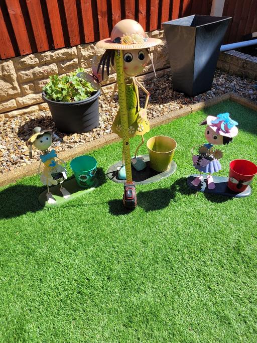 Buy & Sell Rowley Regis Sandwell - Photos for garden planters x3