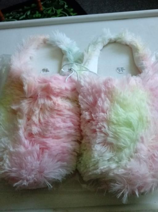 Buy & Sell Horncastle East Lindsey - Photos for new pair of ladies slippers size 5/6