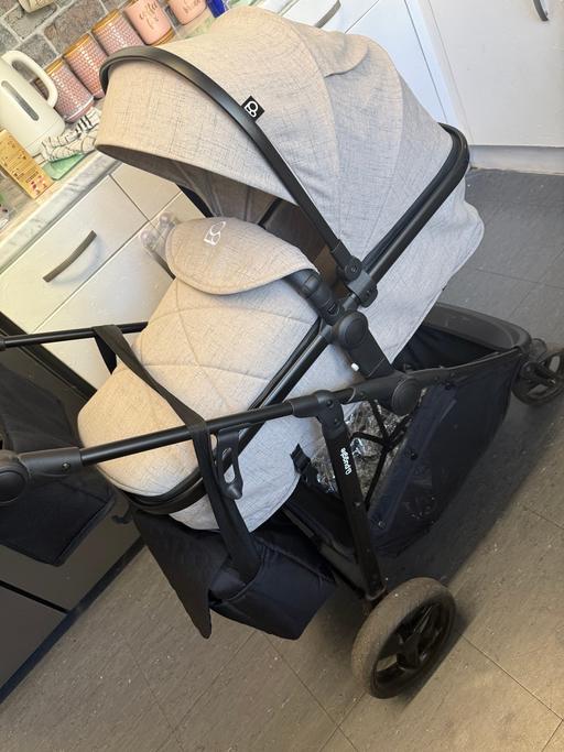 Buy & Sell Padiham Burnley - Photos for Puggle travel system-from new born