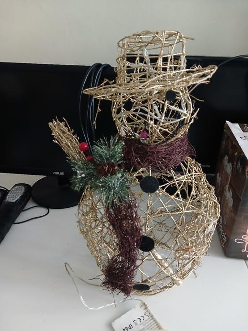 Buy & Sell Oxley Wolverhampton - Photos for Large light-up snowman