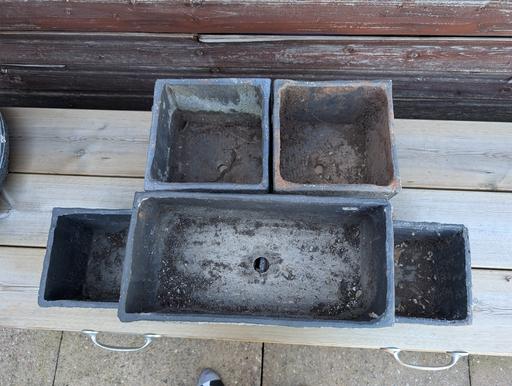 Buy & Sell Wollescote Dudley - Photos for 5 PLANTERS