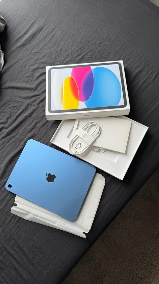 Buy & Sell Southall Ealing - Photos for ipad 11 gen (2025)