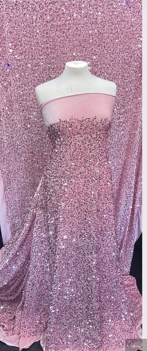 Buy & Sell Salterhebble Calderdale - Photos for 2 meter pink sequin velour velvet fabric 58”