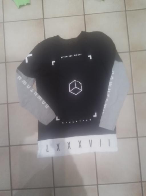 Buy & Sell Sutton Coldfield Birmingham - Photos for BOYS TEE SHIRT