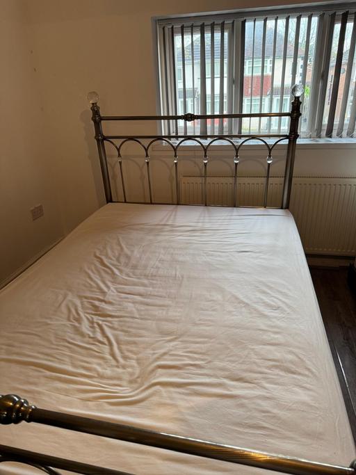 Buy & Sell Sheldon Birmingham - Photos for Victorian style Metal bed frame only - double