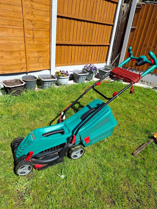Buy & Sell Bentley Walsall - Photos for Bosch Rotak 37 Lawm Mower