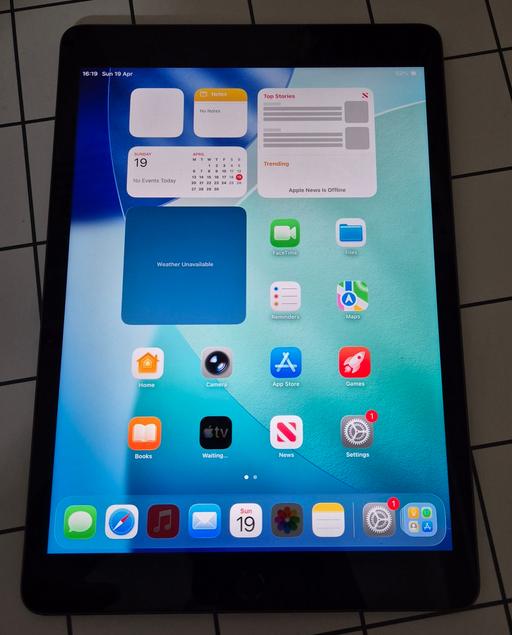 Buy & Sell Bloxwich Walsall - Photos for Apple iPad (A2602) 9th Gen 10.2