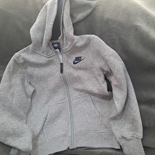 Buy & Sell Sutton Coldfield Birmingham - Photos for Nike Jacket Age 4-5