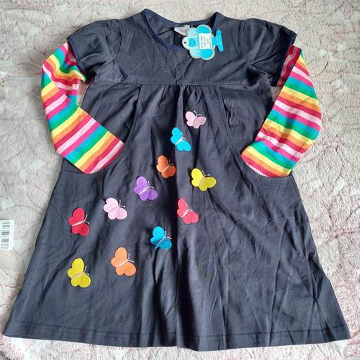 Buy & Sell Ocker Hill Sandwell - Photos for girls Butterfly T-shirts Dress Navy 6-7 Years
