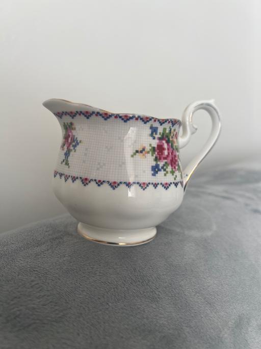 Buy & Sell Thornton Heath Croydon - Photos for Royal Albert bone china