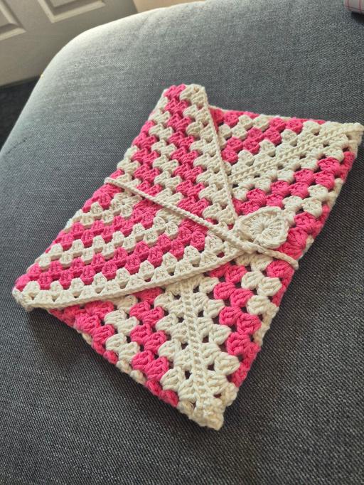 Buy & Sell Saint Leonards-on-Sea Hastings - Photos for Handmade Crochet book/tablet/ipad/Bible sleev