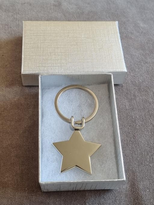 Buy & Sell Grafton Street Industrial Estate West Northamptonshire - Photos for New beautiful key ring