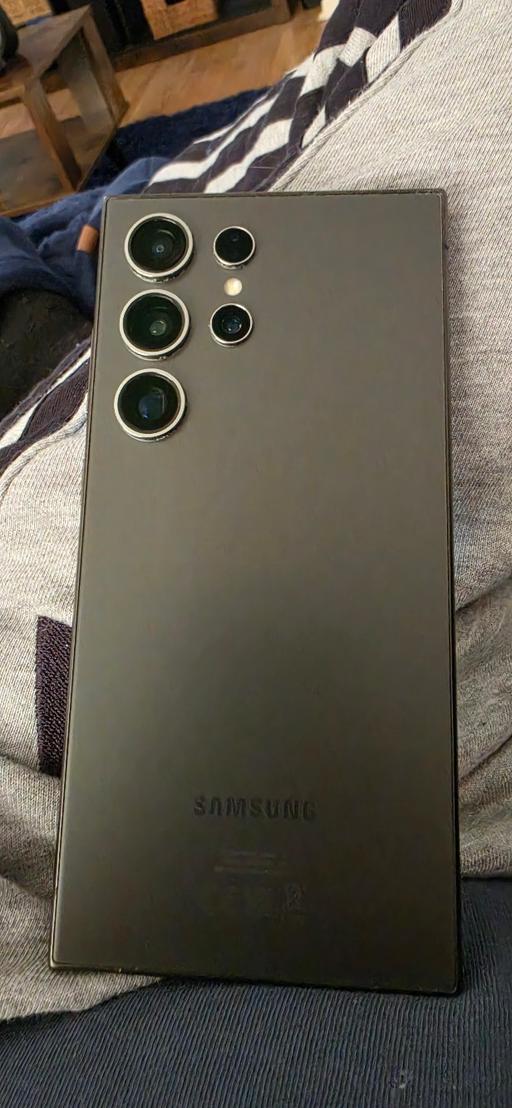 Buy & Sell Walton Wakefield - Photos for s24 ultra 512gb