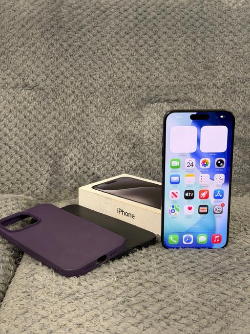 Buy & Sell Lye Dudley - Photos for iPhone 15 pro max 1TB unlocked - No FACE ID