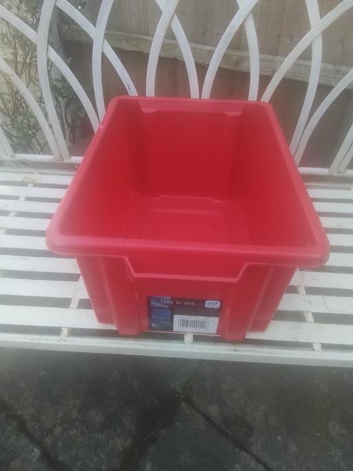 Buy & Sell Streetly Walsall - Photos for ONE RED STORAGE BOX GREAT FOR TOY BOX