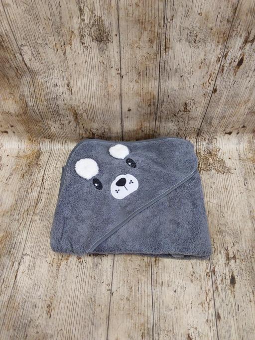 Buy & Sell Harlow Town Centre Harlow - Photos for Baby's grey hooded bath towel so soft 10.50
