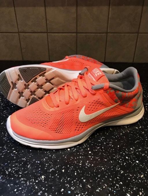 Buy & Sell Heaton Mersey Stockport - Photos for Nike Training In Season 5 Trainers Size UK4.5