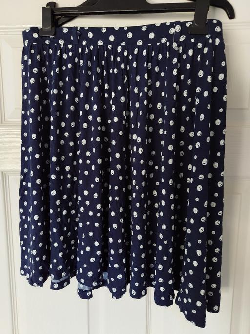 Buy & Sell Woodthorpe Charnwood - Photos for Women's navy/white skirt size 14