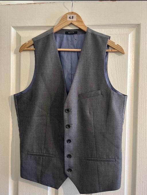 Buy & Sell Oldbury Sandwell - Photos for Cedar wood state waistcoat