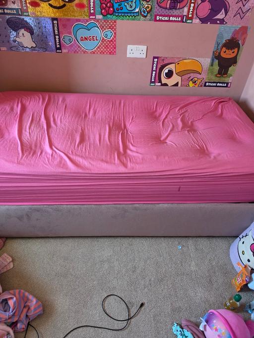 Buy & Sell Ardsley Barnsley - Photos for brand new single storage bed from next