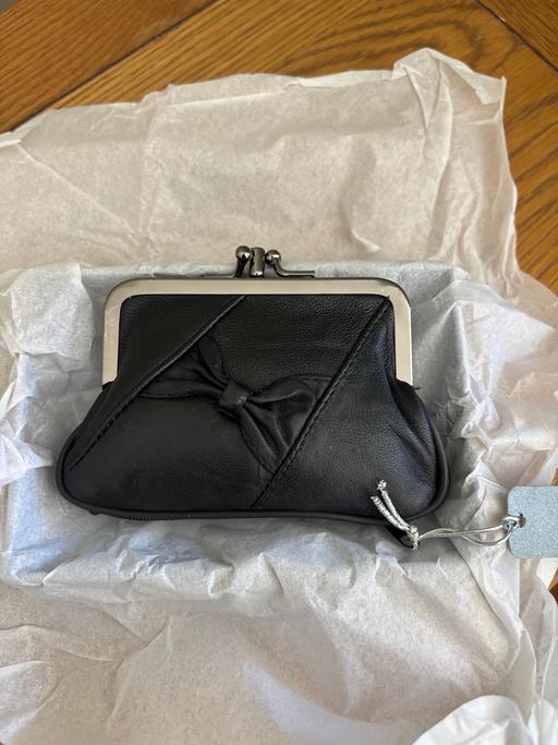 Buy & Sell Yardley Birmingham - Photos for Equilibrium leather Coin purse