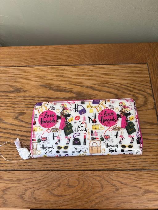 Buy & Sell Yardley Birmingham - Photos for Brand new Harrods purse