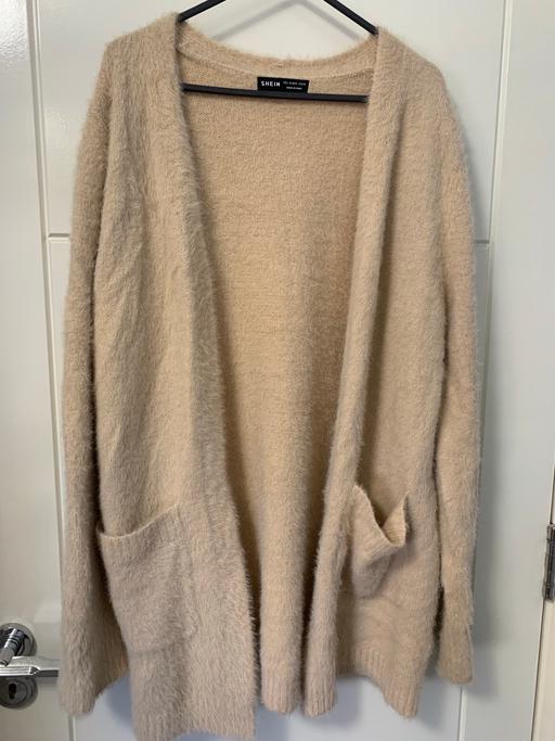 Buy & Sell Seven Kings East London - Photos for Womens fluffy cardigan
