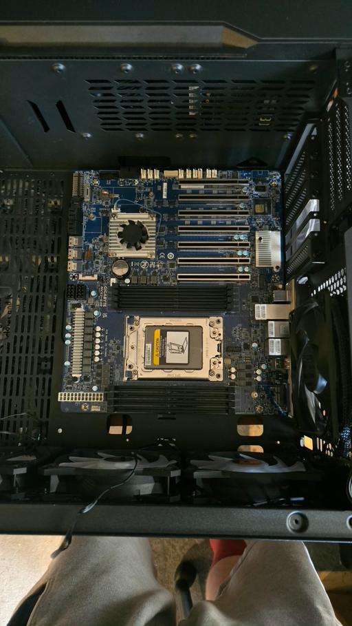 Buy & Sell Stockley Park Hillingdon - Photos for New custom threadripper pro workstation