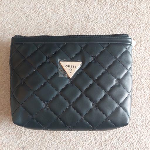 Buy & Sell Feltham Hounslow - Photos for New bag