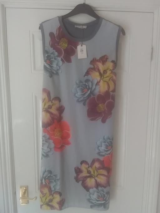 Buy & Sell Aldridge Walsall - Photos for BRAND NEW WITH TAG OASIS DRESS