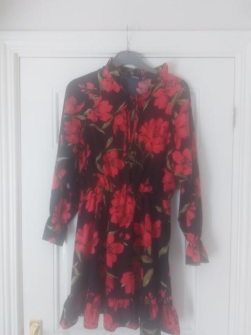 Buy & Sell Streetly Walsall - Photos for BOOHOO LADIES DRESS