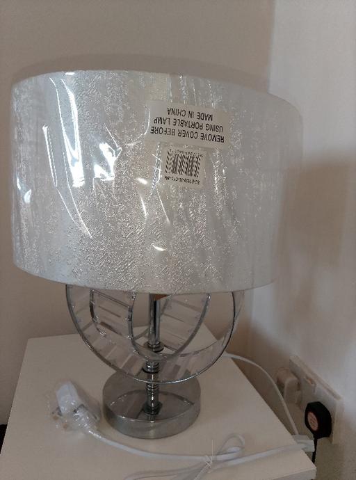 Buy & Sell Woodsetton Dudley - Photos for Table lamp