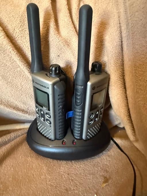 Buy & Sell Birchills Walsall - Photos for Motorola walkie talkie needs batteries