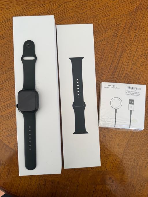Buy & Sell Healey Rochdale - Photos for Apple Watch series 10 with free nee strap