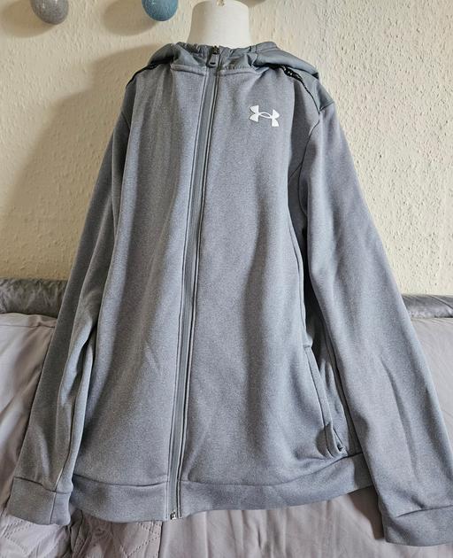 Buy & Sell Handsworth Birmingham - Photos for UNDER ARMOUR BOYS TRACKSUIT SET