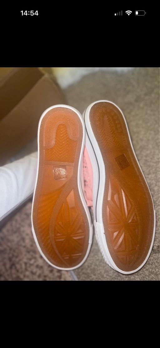 Buy & Sell Wixams Bedford - Photos for Adidas pink lace shoes