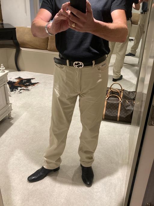 Buy & Sell Balham South West London - Photos for Hugo Boss Trousers