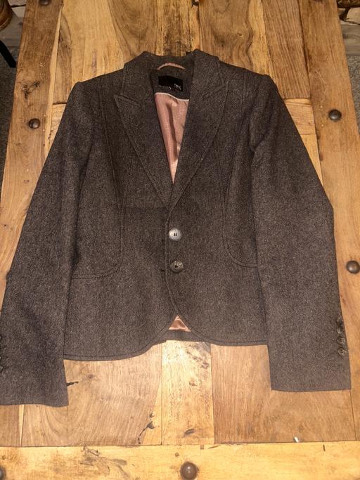 Buy & Sell Bushbury Wolverhampton - Photos for Grey size 8 petite suit jacket