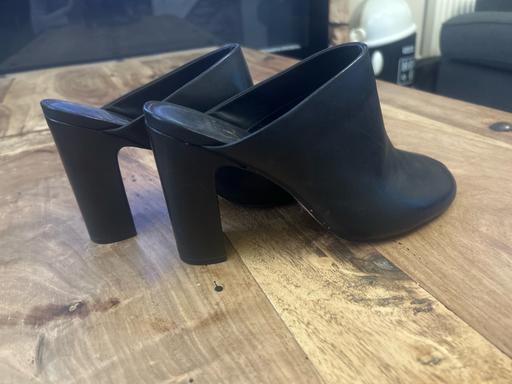 Buy & Sell Bushbury Wolverhampton - Photos for Ted baker size 5 shoes