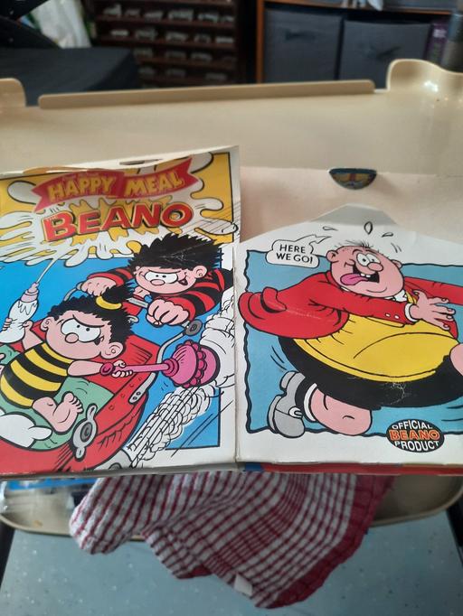 Buy & Sell Old Kent Road South East London - Photos for vintage 2000 McDonald's happy meal box