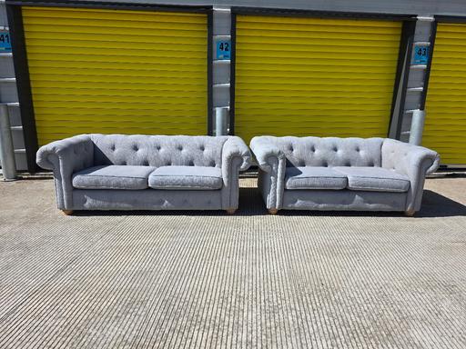 Buy & Sell Birmingham New Street Birmingham - Photos for Grey chesterfield style 3x2 sofas
