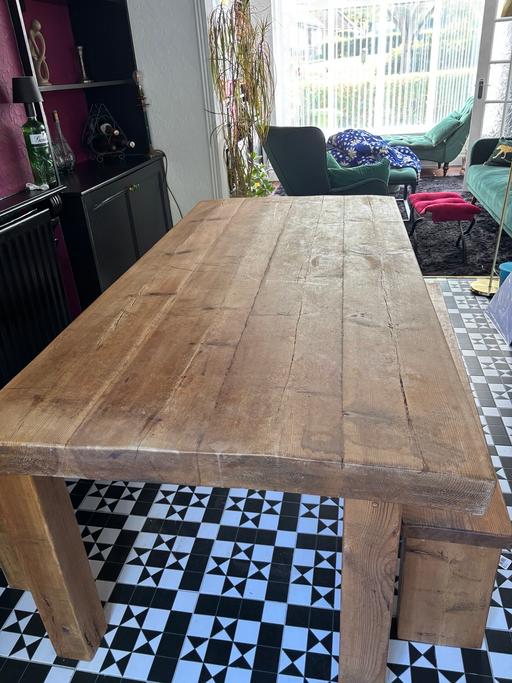 Buy & Sell Kidbrooke South East London - Photos for Solid Railway Sleeper + 2 Benches