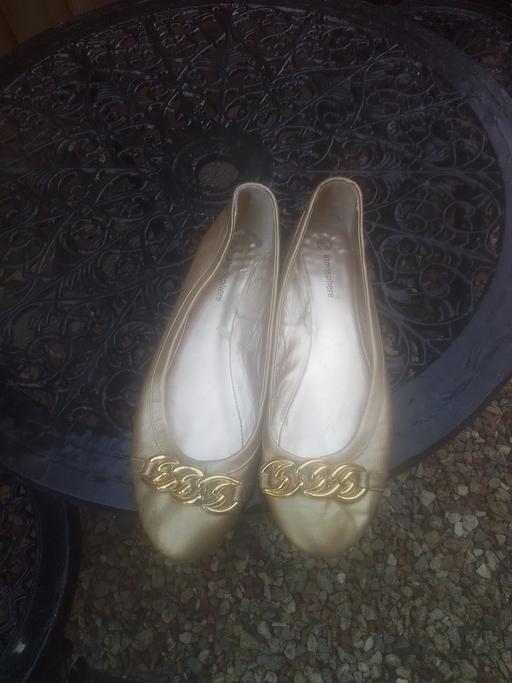 Buy & Sell Aldridge Walsall - Photos for LADIES FLAT SHOES