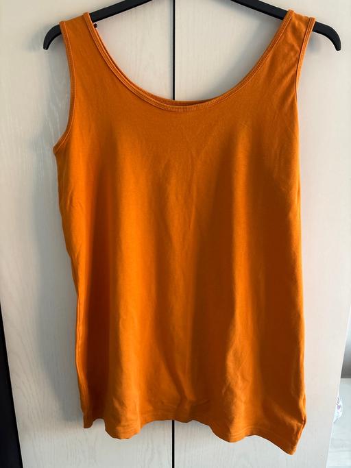 Buy & Sell Woodsetton Dudley - Photos for Ladies top