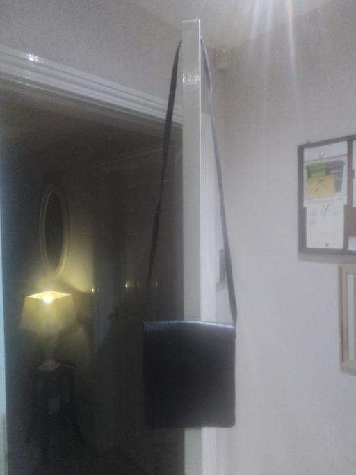 Buy & Sell Aldridge Walsall - Photos for LADIES OVER THE SHOULDER LEATHER HANDBAG