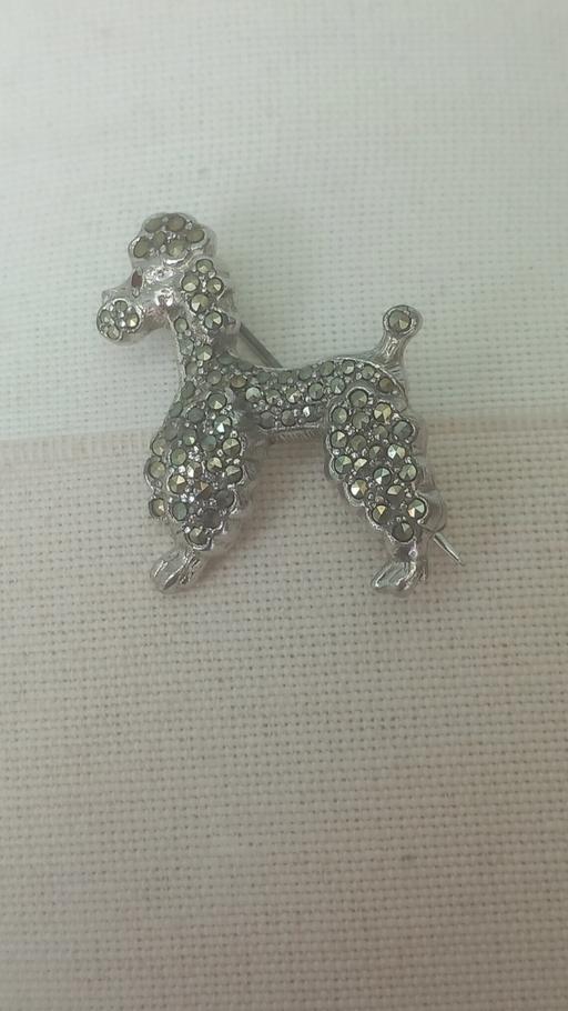 Buy & Sell Lyppard Woodgreen Worcester - Photos for vintage brooch