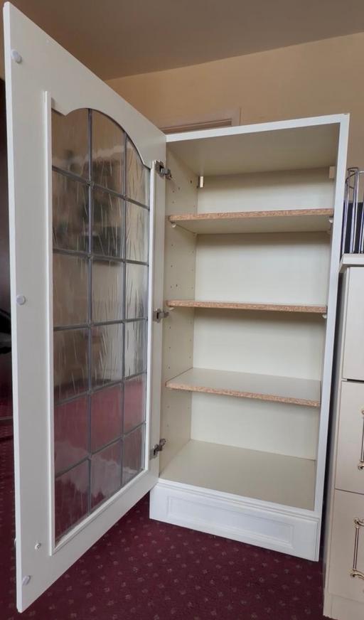 Buy & Sell Oldbury Sandwell - Photos for Vintage Cabinet with Decorative Glass