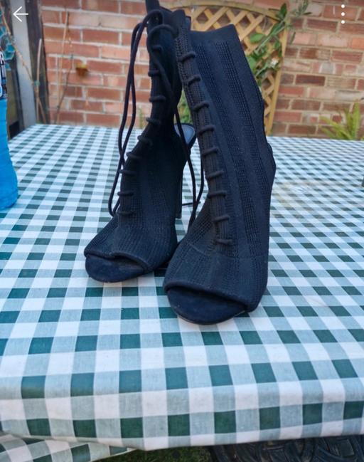 Buy & Sell Iwade Swale - Photos for Ladies heels